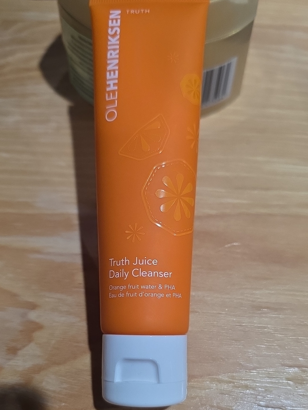 Ole Henriksen Orange Truth Juice Daily Cleanser Tube